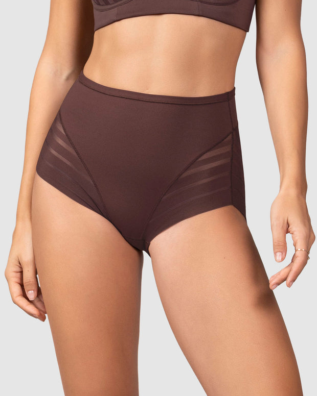 Panty faja clásico con control moderado de abdomen y bandas en tul