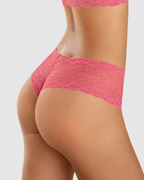 Panty cachetero con laterales anchos en encaje#color_365-rosado-oscuro