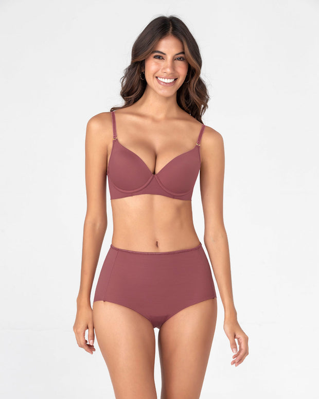 Panty clásico efecto invisible de control fuerte en abdomen