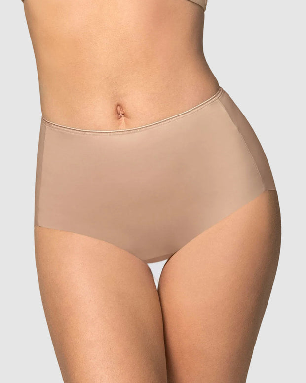 Panty clásico efecto invisible de control fuerte en abdomen