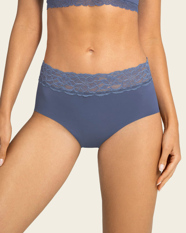 Panty hípster en tela ultraliviana con franja de encaje