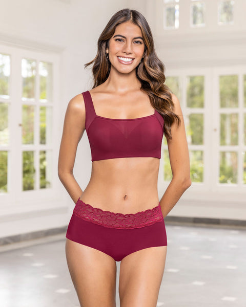 Panty hípster en tela ultraliviana con franja de encaje#color_a97-vinotinto