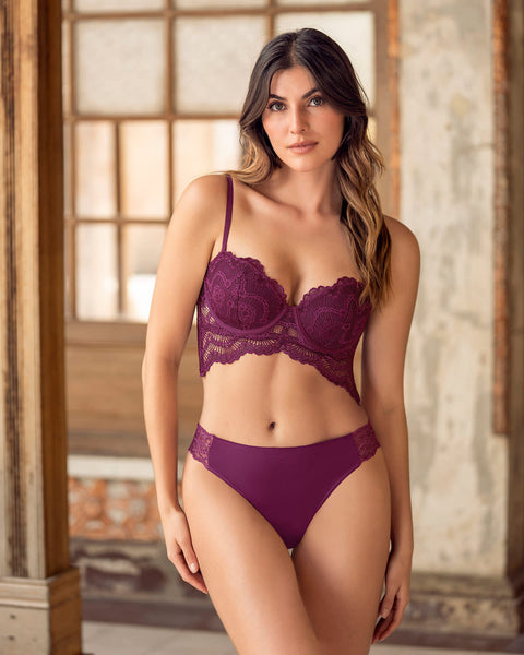 Brasilera invisible con toques de encaje en laterales#color_466-vino-tinto
