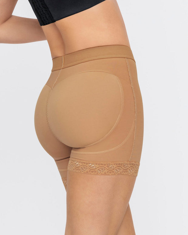 Panty faja tipo short levanta cola