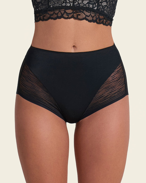 Panty faja clásico invisible con transparencias en glúteos y laterales