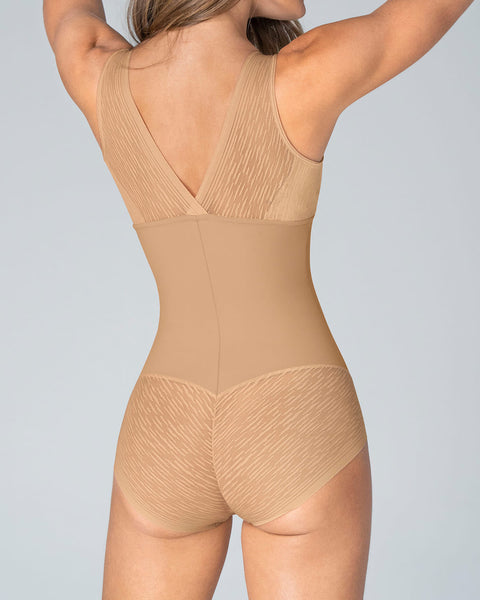Faja tipo body con bralette incorporado con control de abdomen#color_801-cafe-medio