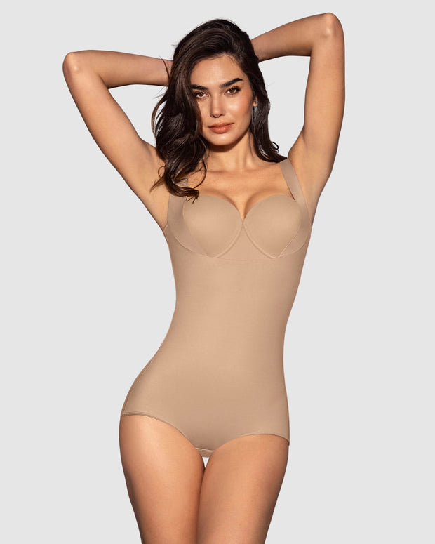 Body faja moldeador de aspecto invisible en glúteos