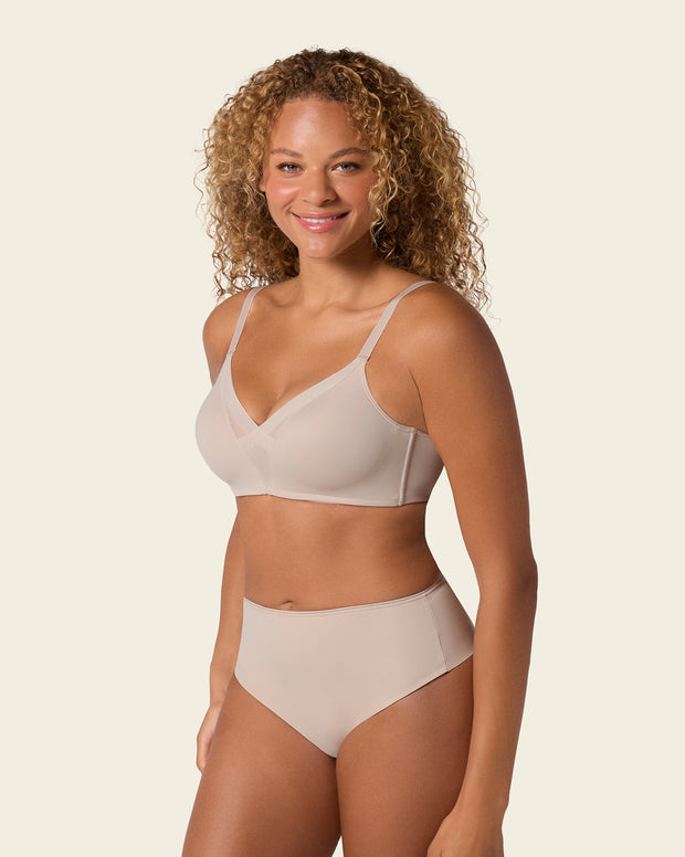Brasier sin arco de realce alto incorporado magical bra