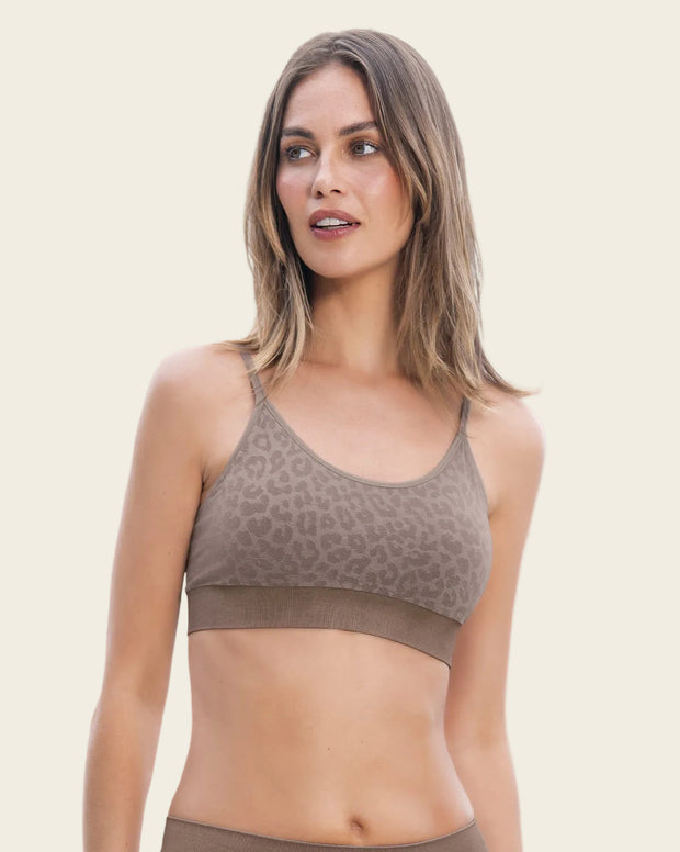 Top en animal print ultraligero en tecnología seamless