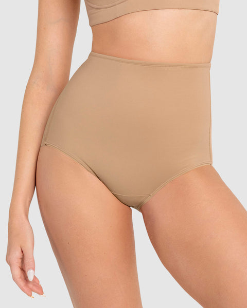 Panty clásico de control fuerte, tiro extra alto#color_801-cafe-medio