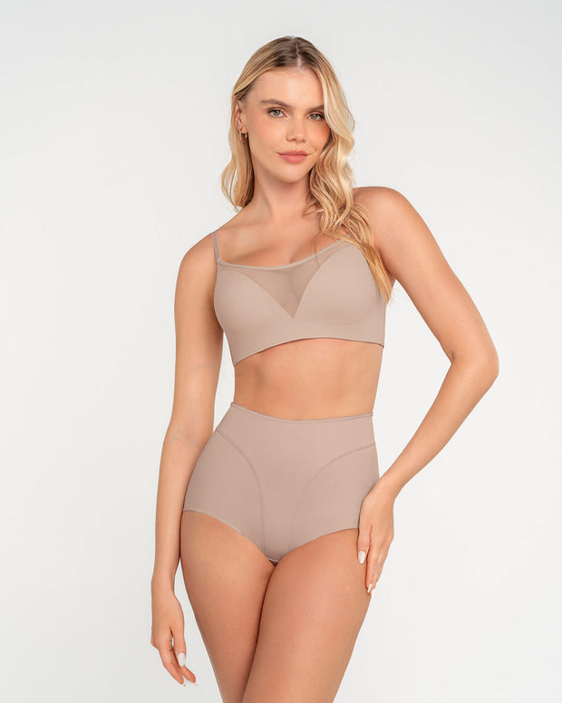 Panty clásico de control y tiro alto