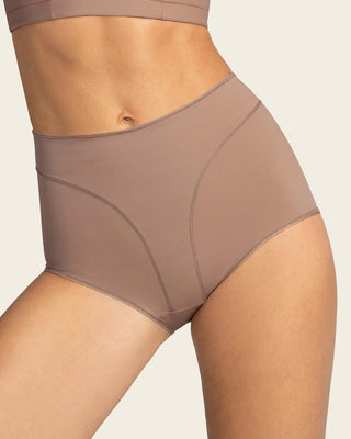 Panty clásico de control y tiro alto#color_857-cafe-medio