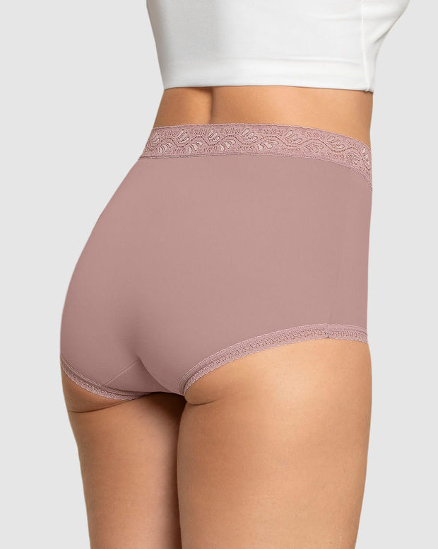 Paquete x 3 panties clásicos con toques de encaje