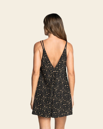 Vestido corto de playa con cargaderas dobles#color_074-estampado-negro