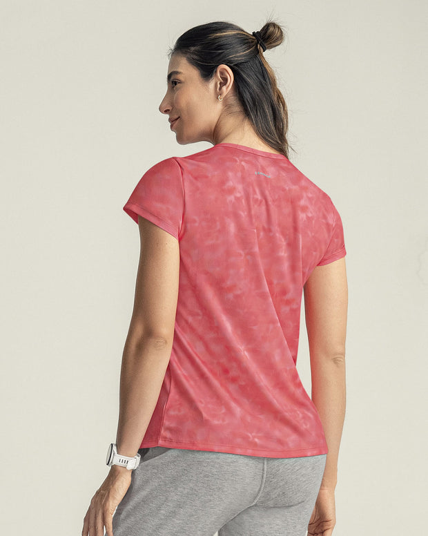 Camiseta deportiva de secado rápido y silueta semiajustada