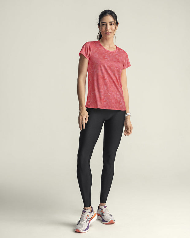 Camiseta deportiva de secado rápido y silueta semiajustada