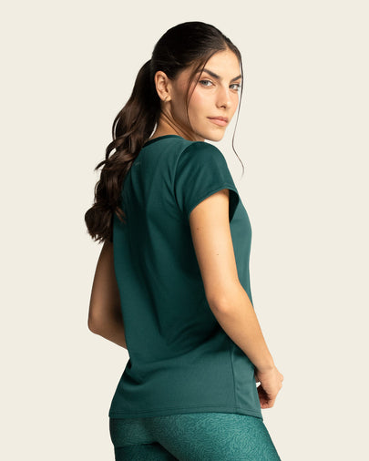 Camiseta deportiva de secado rápido y silueta semiajustada#color_a41-verde-medio