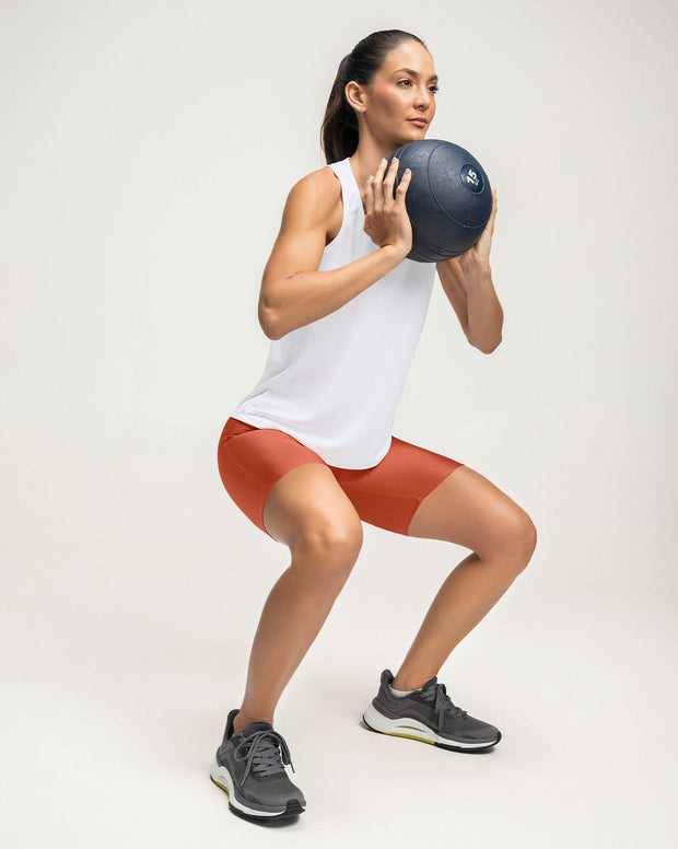 Camiseta deportiva de secado rápido y silueta semiajustada para mujer