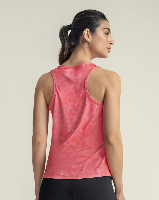 Camiseta deportiva de secado rápido y silueta semiajustada para mujer