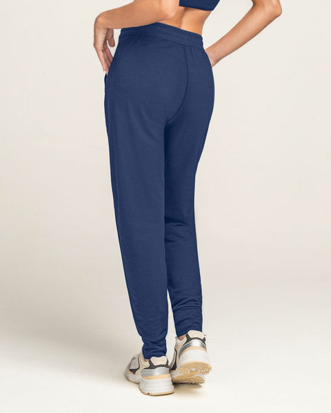 Jogger deportivo de silueta amplia con bolsillos#color_509-azul-oscuro