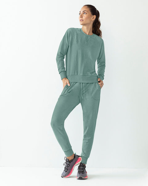 Jogger deportivo de silueta amplia con bolsillos#color_645-verde