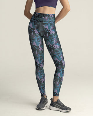 Legging deportivo tiro alto con corte en glúteos tipo corazón#color_186-estampado-flores