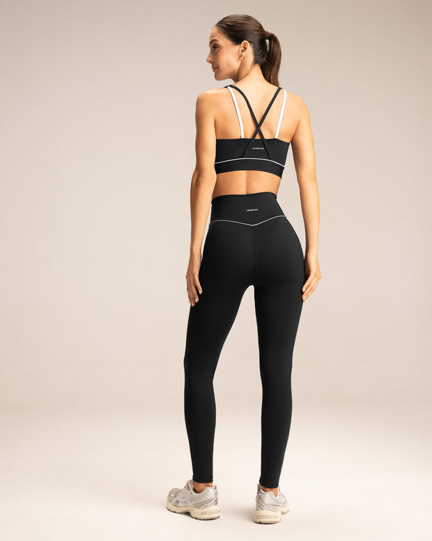 Legging deportivo con pretina en V
