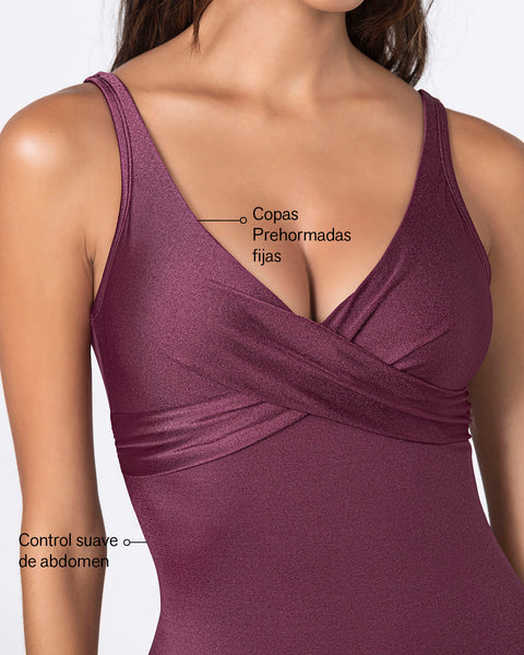 Vestido de baño entero con control de abdomen y tela con brillo#color_466-vinotinto