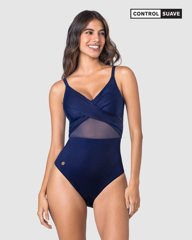 Vestido de baño entero con escote cruzado y tela con brillo