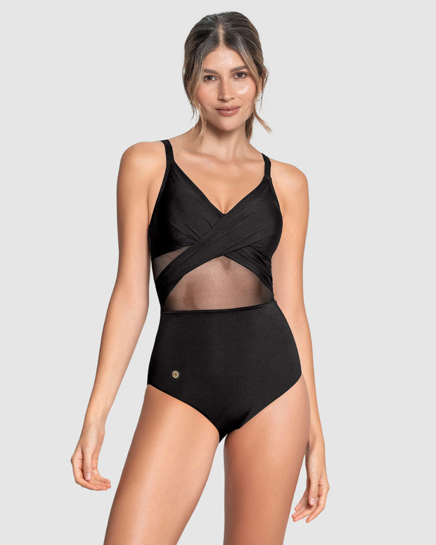 Vestido de baño entero control suave de abdomen elaborado con nylon reciclado