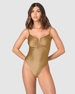 Vestido de baño entero con escote en V profundo y detalle drapeado#color_123-dorado
