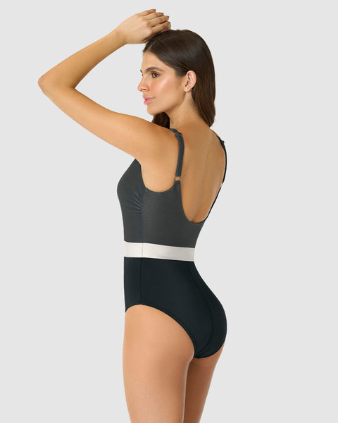 Vestido de baño de cargaderas anchas y escote redondo#color_700-negro