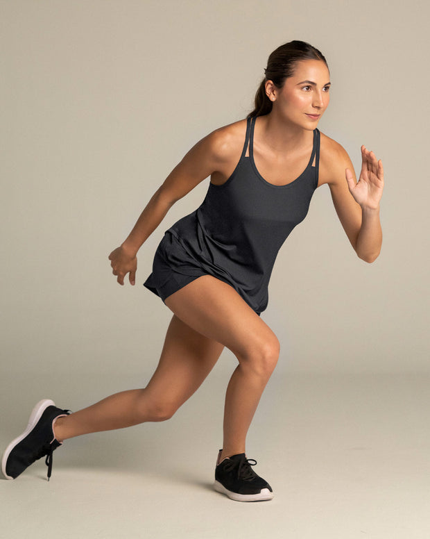 Camiseta deportiva  de silueta amplia manga sisa