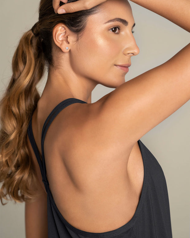 Camiseta deportiva  de silueta amplia manga sisa