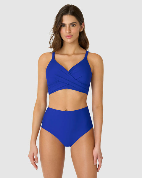 Bikini con panty tiro alto y top de buen cubrimiento#color_570-azul