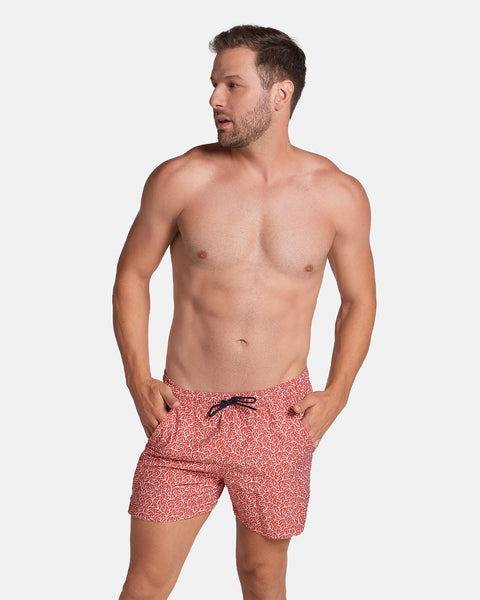 Pantaloneta de baño con malla interna y cintura ajustable#color_a84-estampado-coral-rojo