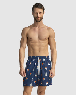 Pantaloneta de baño masculina con práctico bolsillo al lado derecho#color_a31-estampado-regata