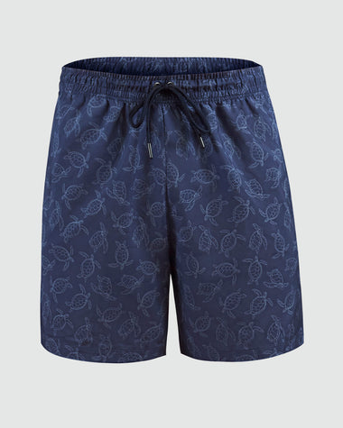 Pantaloneta de baño masculina con práctico bolsillo al lado derecho#color_a61-estampado-azul-tortugas