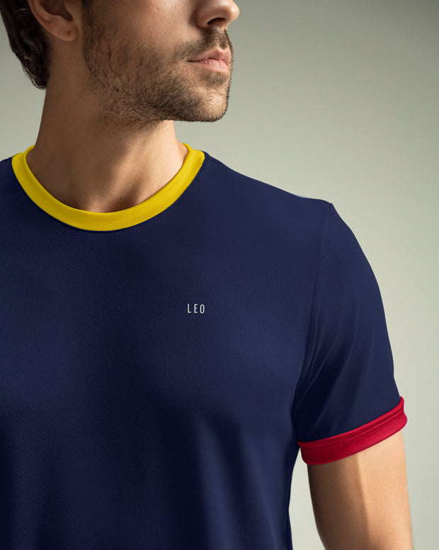 Camiseta deportiva masculina con tecnología de secado rápido