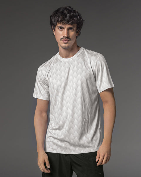 Camiseta deportiva masculina con tecnología de secado rápido#color_a92-blanco-estampado-triangulo