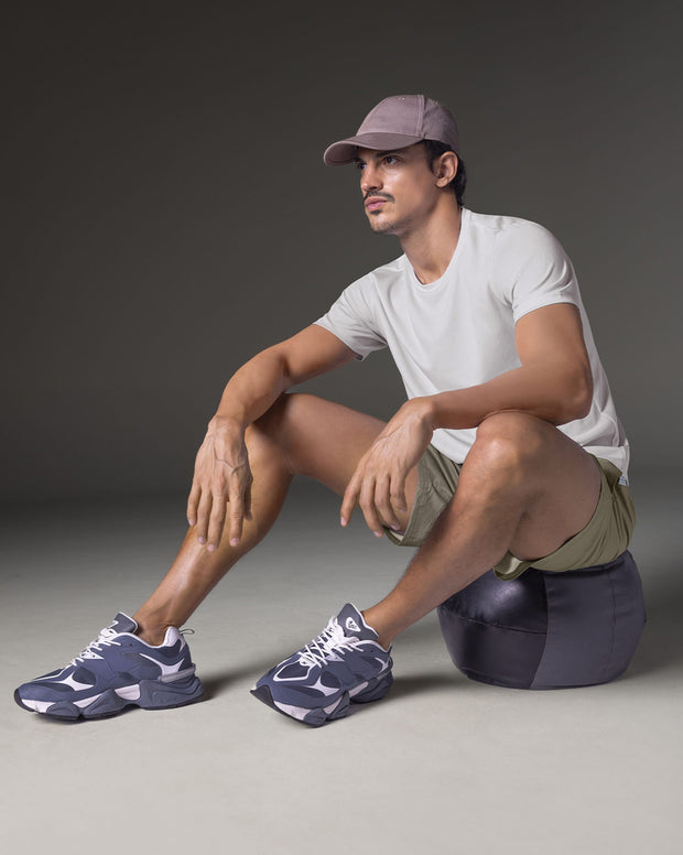 Camiseta deportiva masculina semiajustada de secado rápido