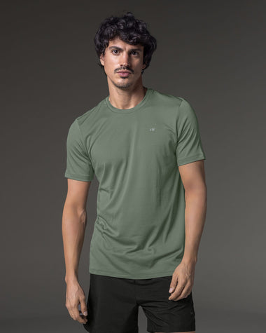 Camiseta deportiva masculina semiajustada de secado rápido#color_198-verde-empolvado