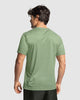 Camiseta deportiva masculina semiajustada de secado rápido#color_615-verde