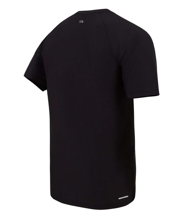 Camiseta deportiva con tela texturizada y transpirable#color_700-negro