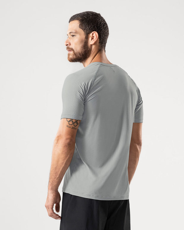 Camiseta deportiva con tela texturizada y transpirable