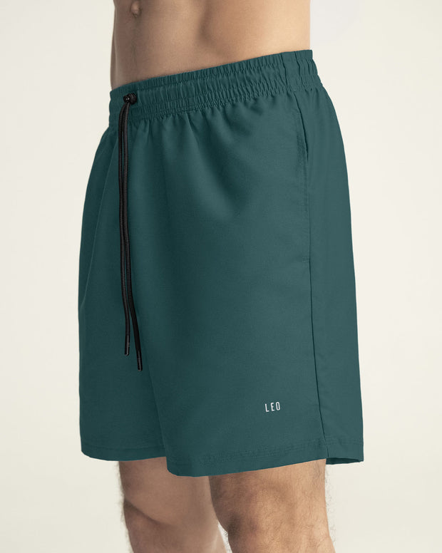 Pantaloneta deportiva con bolsillos funcionales