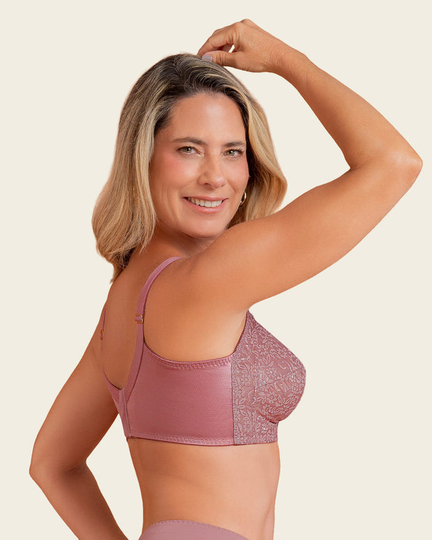 Brasier con copas completas en encaje de buen cubrimiento