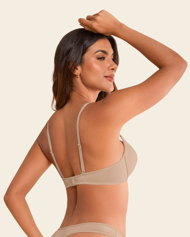 Brasier de realce suave con cargaderas multiusos