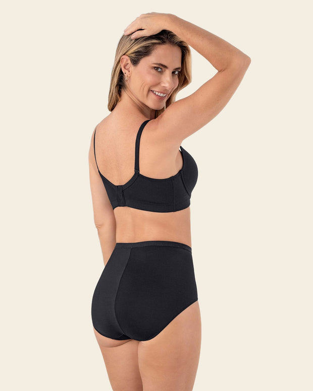 Brasier triangular de realce suave y espalda ancha