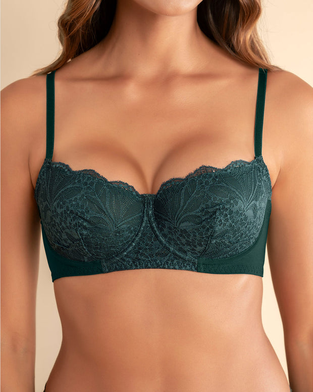 Brasier con copas en encaje y espalda en tul